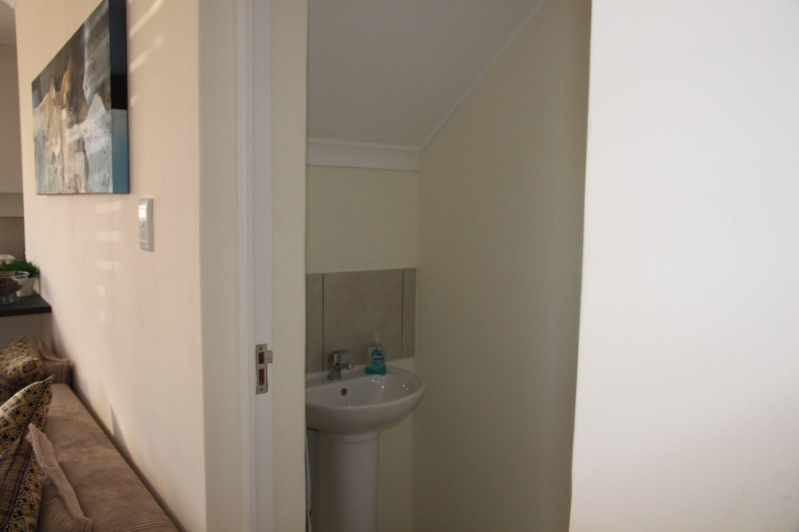 3 Bedroom Property for Sale in Kidds Beach Eastern Cape